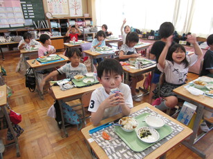 給食の時間２