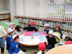 図書館見学４