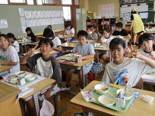 給食10
