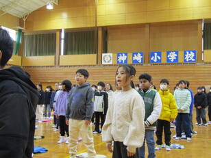 ３学期始業式４