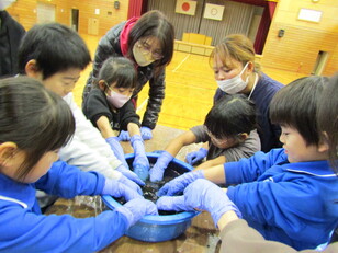 親子藍染め体験６