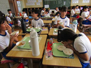 給食12