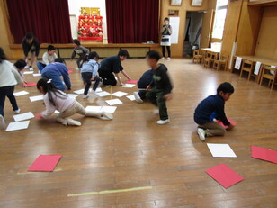 どちらが勝つかな？